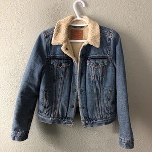 Levi’s Sherpa lined Jean Jacket